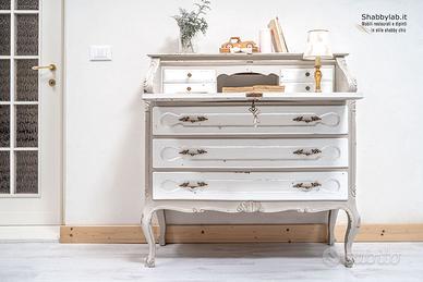 Cassettiera ribaltina in style shabby