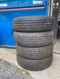4 Copertoni auto-185/65/R15- Tubless Radial