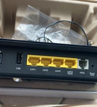 Netgear D6000 Dual Band AC750 WiFi ADSL2+