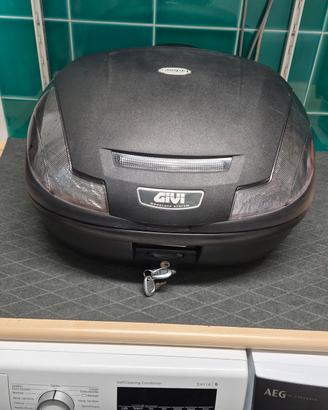 bauletto Givi 47 litri con piastra Monolock