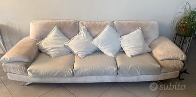 Divano Poltrone Sofà