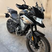 Voge valico 650 dsx