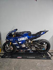 yamaha r1 m 