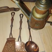 oggetti e pentole in rame 