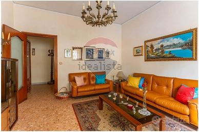 Camera in appartamento a Poggiofranco, Bari