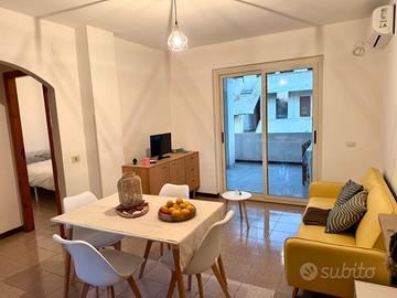 Appartamento a pochi passi dal mare Fiumefreddo B