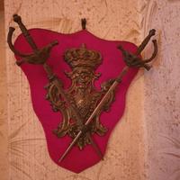 Panoplia ornamento con piccole spade