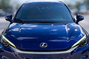 Lexus LBX Cool + Tech Pack Plus 