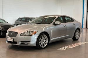 Jaguar XF 4.2 V8 Premium Luxury