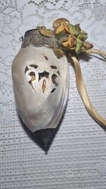 Pomander Madreperla porta profumo Vittoriano