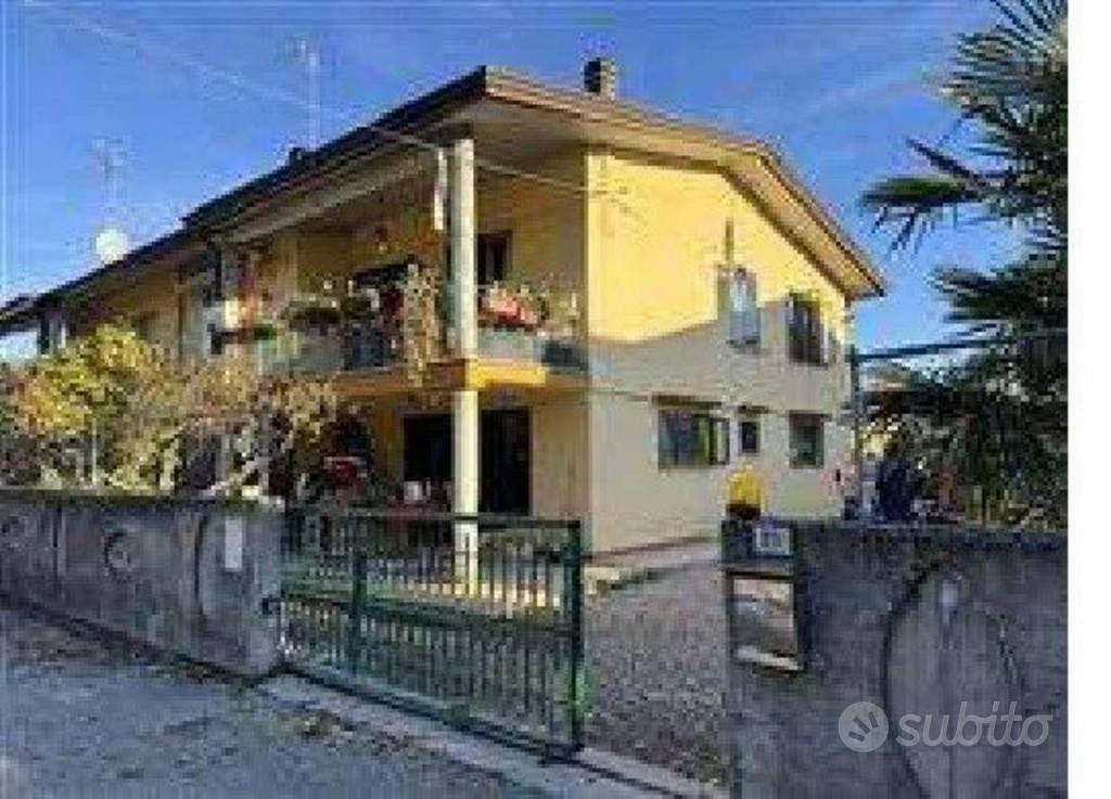 Immobile in asta di 107 m² a Visco - Vista 3