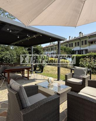 VILLA DI TESTA CON GIARDINO