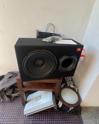 subwoofer jbl bass pro attivo