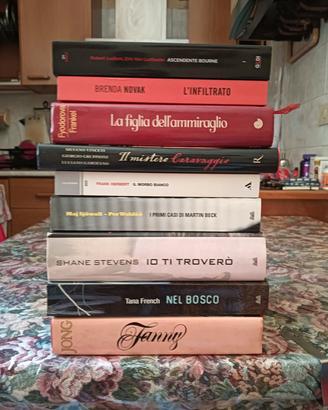 Lotto 9 libri Thriller,Gialli e Narrativa 