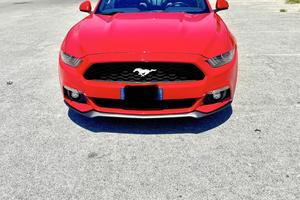 Ford Mustang Ecoboost 317cv