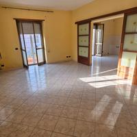 Quadrilocale con 2 posti auto