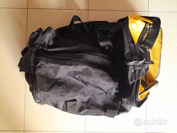 Borsone sportivo - marca Roberta di Camerino Sport