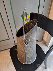 Porta carbone Antico in metallo 