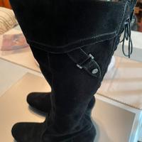 Stivali NERO GIARDINI in Pelle Scamosciata