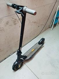 Monopattino Segway Ninebot G30 Max