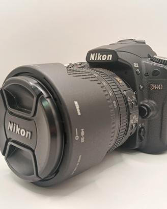 Nikon D90 con obiettivo 18-105 VR. Come nuova! 