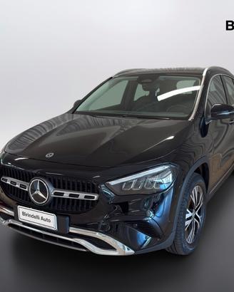 MERCEDES-BENZ GLA (H247) - GLA 200 d Auto