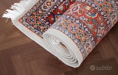 Complemento di arredo-tappeto-accessorio