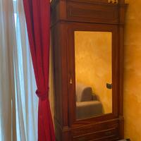 Armadio in stile classico