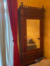 Armadio in stile classico