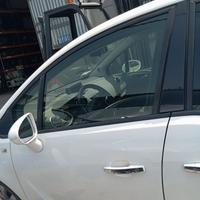 Porta anteriore sx OPEL MERIVA B 2010 venduta vuot
