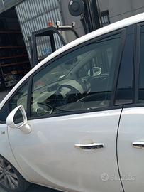 Porta anteriore sx OPEL MERIVA B 2010 venduta vuot
