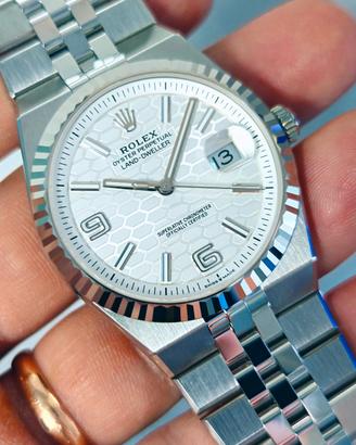 Rolex Land-Dweller 40mm 127334 nuovo 08/2026 ITA