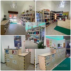 Arredamento ufficio/negozio