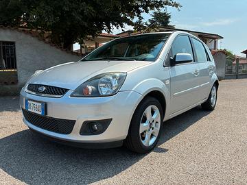 Ford Fiesta 1.4 TDCi Titanium 5 porte – 98.000 km