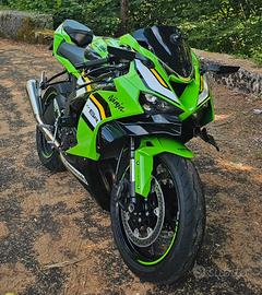 Kawasaki Zx-6R