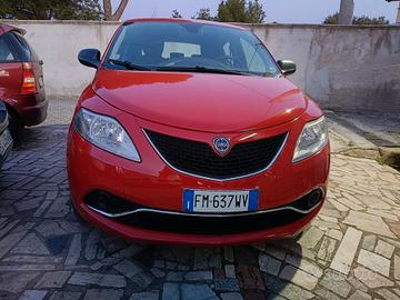 Lancia Ypsilon 1.2 69 CV 5 porte GPL Ecochic Silve