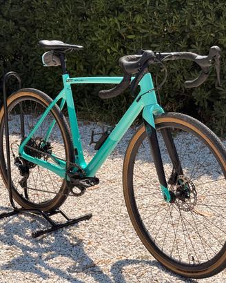 Bianchi Impulso Pro 2023 - Bici Gravel in carbonio