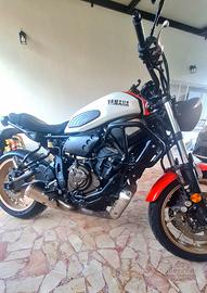 Yamaha xsr 700 