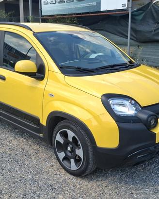 Fiat Panda Pandina Cross 1.0 FireFly S&S Hybrid