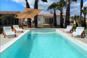 Presso SPIAGGIA- Villa c/PISCINA a Uso Esclusivo