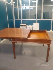 Tavolo in legno massello