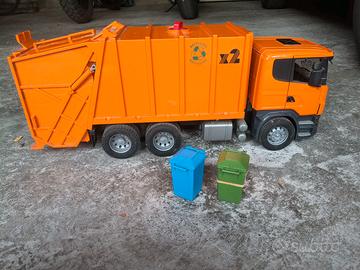 Camion spazzatura bruder