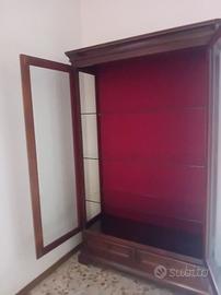 Vetrina anni ’80 in legno massello