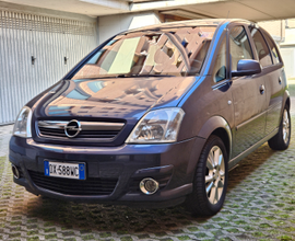 Opel meriva benzina