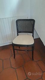 4 sedie nere in stile