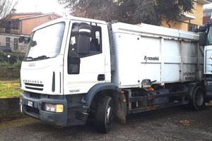 Iveco 150 E22. per raccolta rifiuti