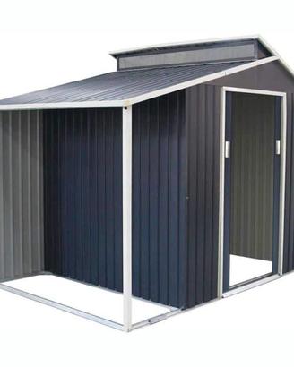 Casetta in metallo con porticato