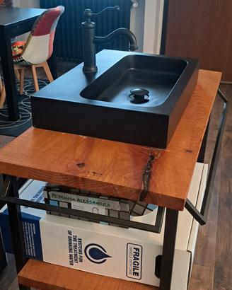 lavandino nero con miscelatore 