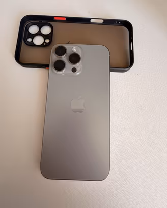 Iphone 16 pro max 256 in garanzia