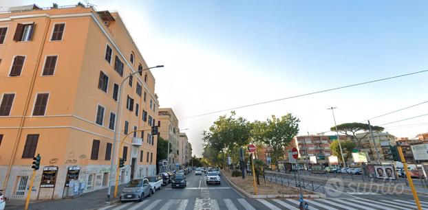 FIUMICINO-QUADRILOCALE con POSTO AUTO